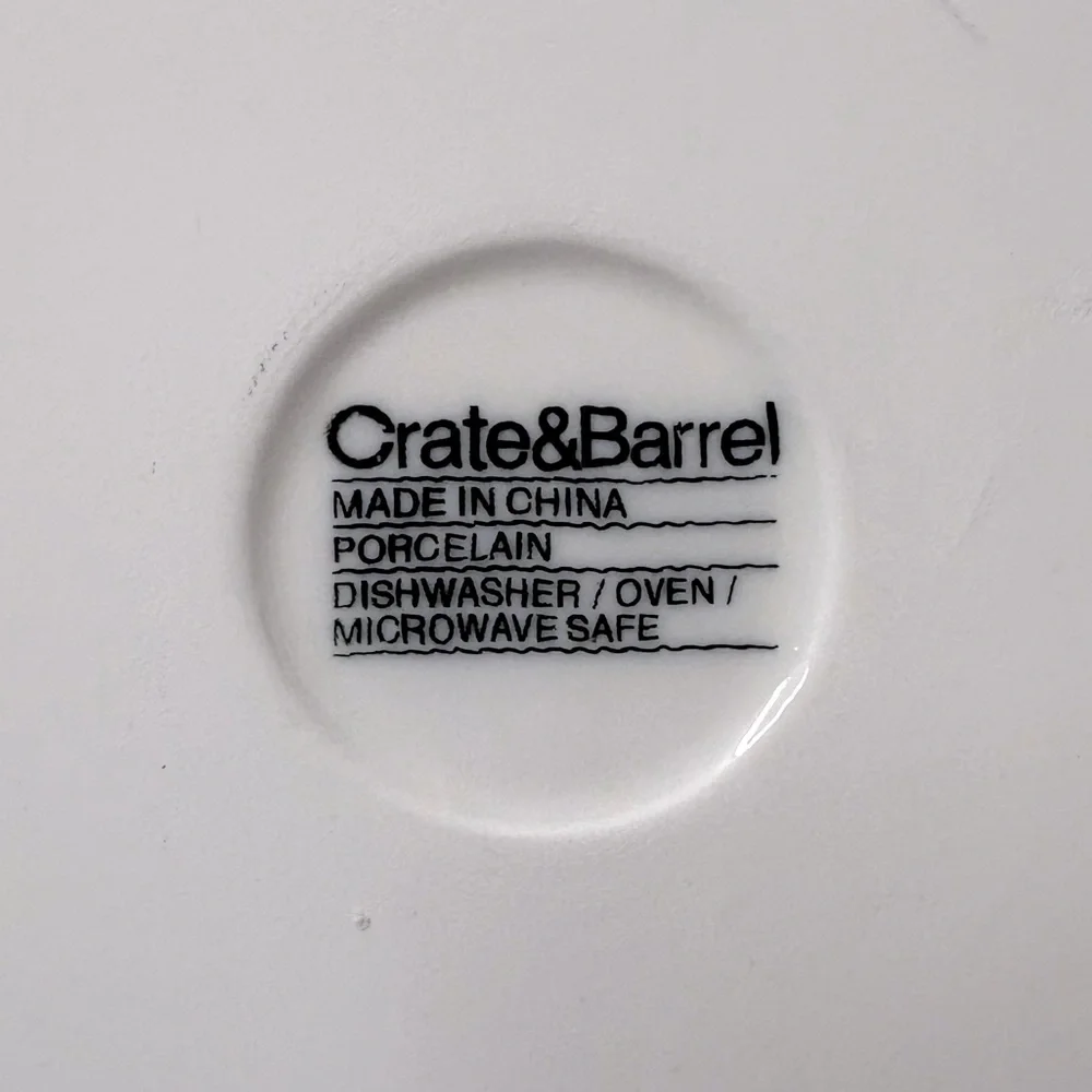 Crate & Barrel 7.5